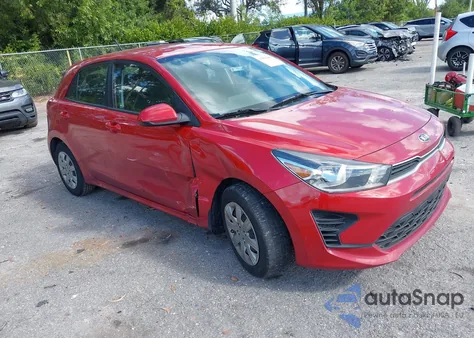 2021 Kia Rio 5-Door S z USA, uszkodzony, nr VIN 3KPA25AD9ME406997